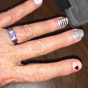 Amethyst & Diamond Chip Detail Ring Size 7